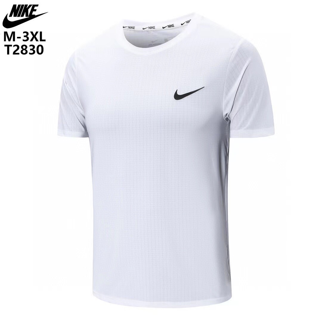 تی شرت مردانه نایک سفید 