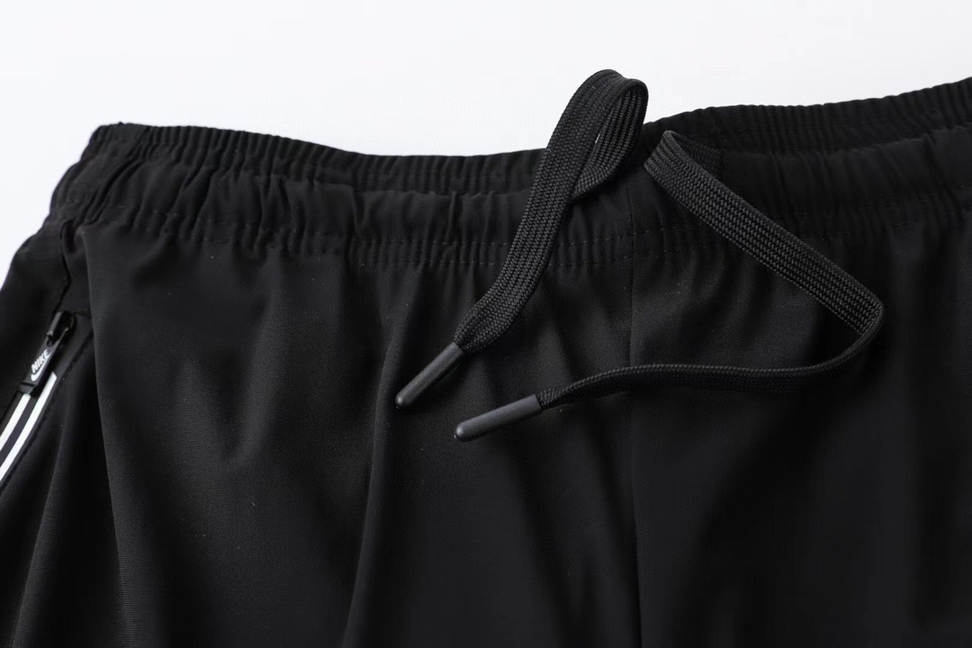 شلوارک نایک