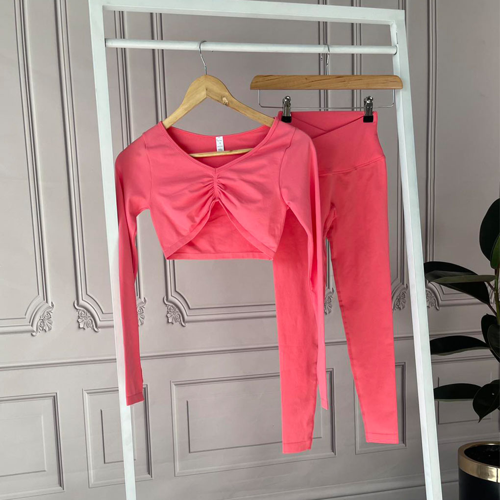 نیم تنه و لگ آستین بلند رنگصورتی