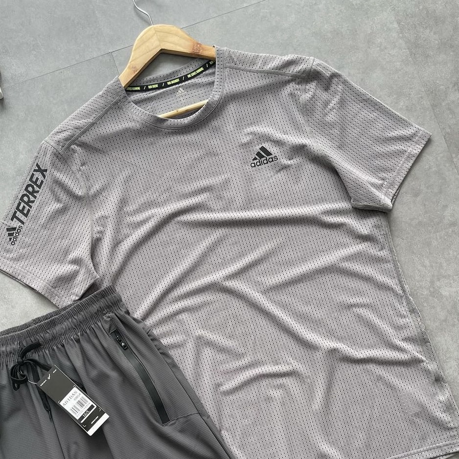 تی شرت سوزنی طوسی