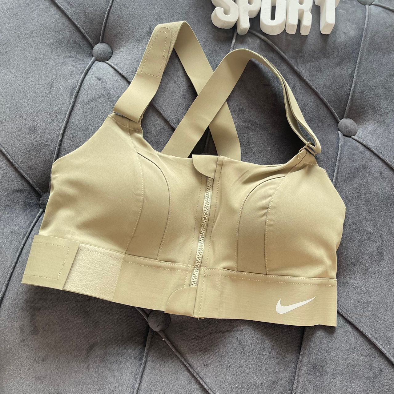 نیمتنه چسبی تنظیمی نسکافه ای