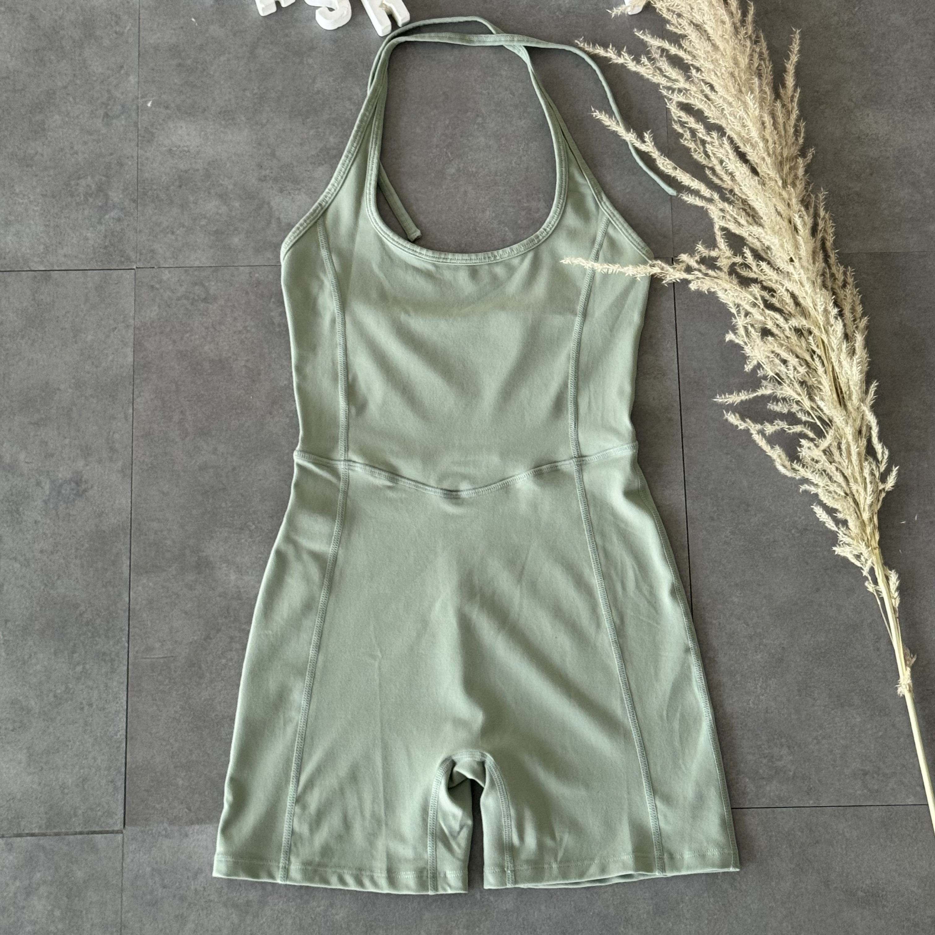 اورال پشت گردنی سبز