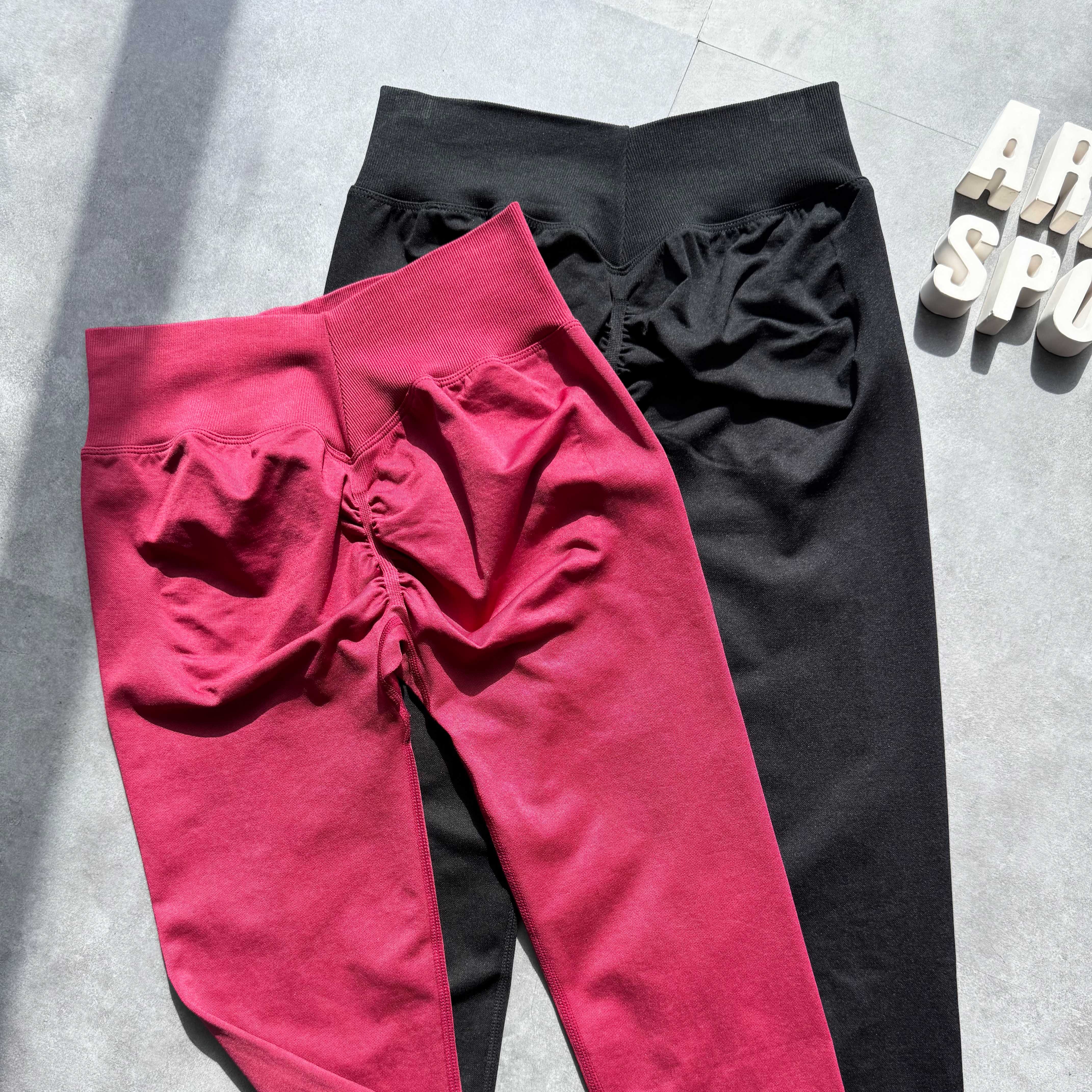 لگ سیملس گرم بالا قرمز