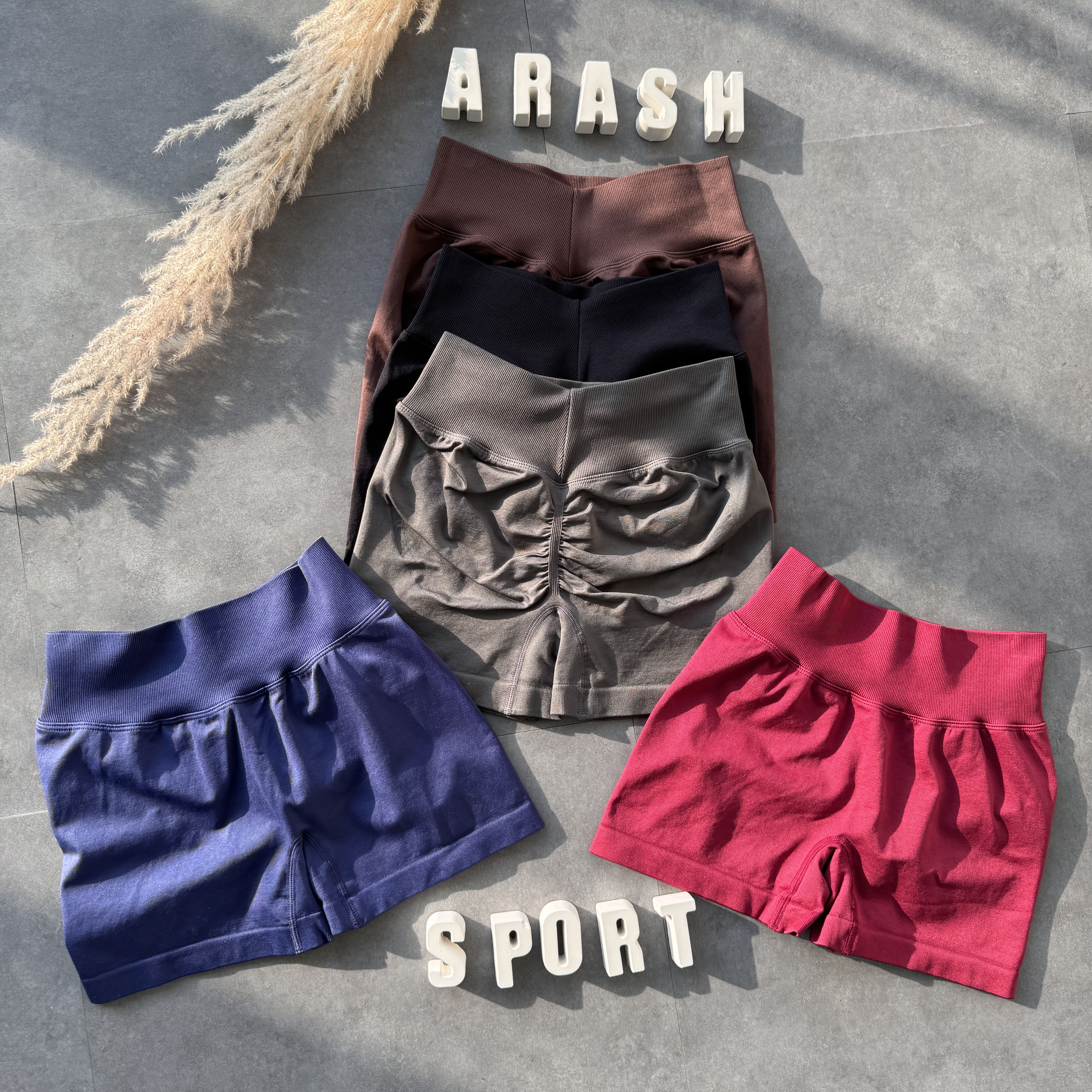 بایکر پشت چین دار 