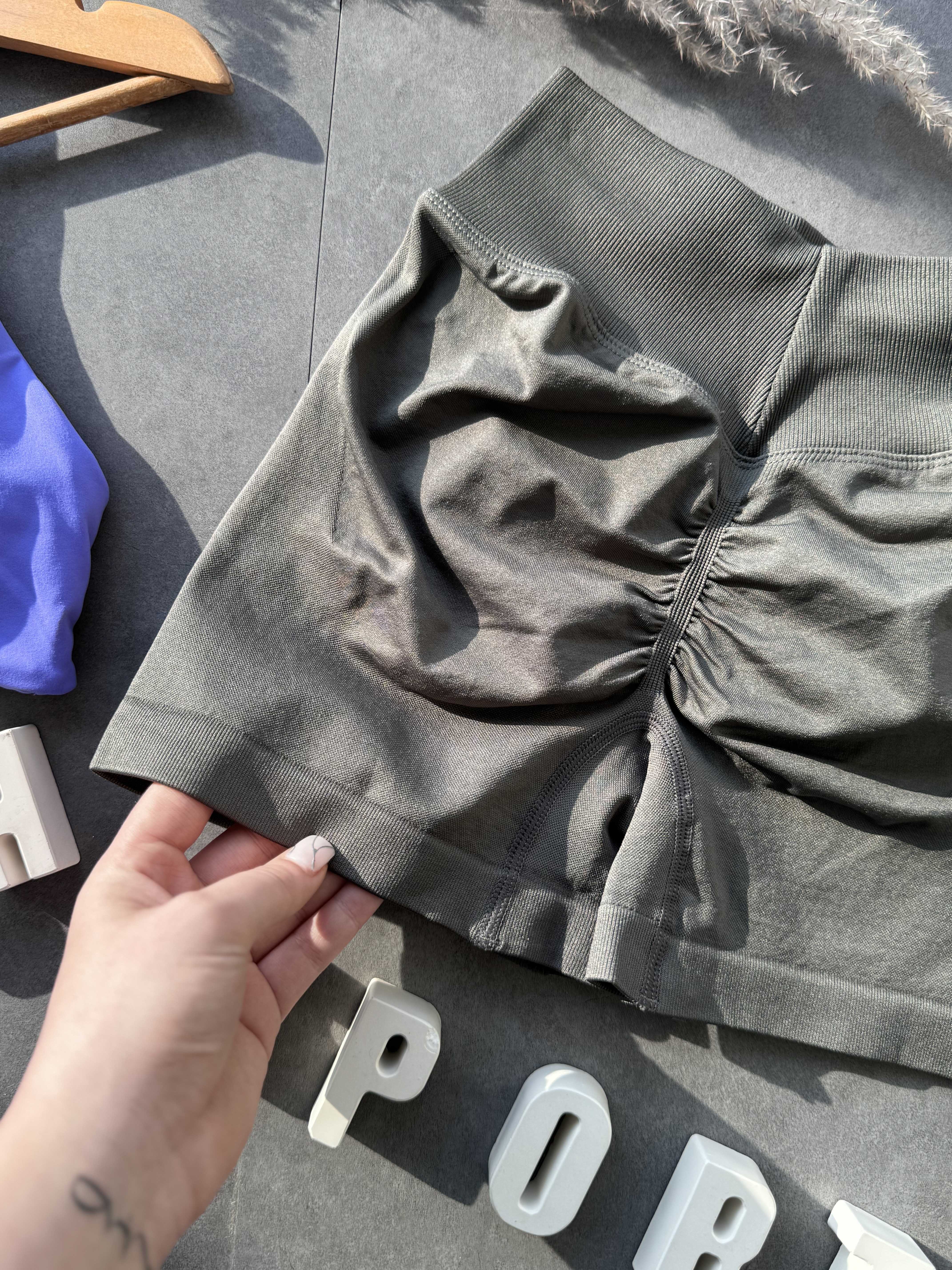 بایکر سیملس کوتاه 