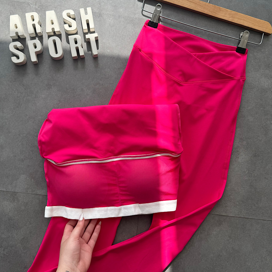 ست کراپ دمپا (رنگ سرخابی ) توی کار