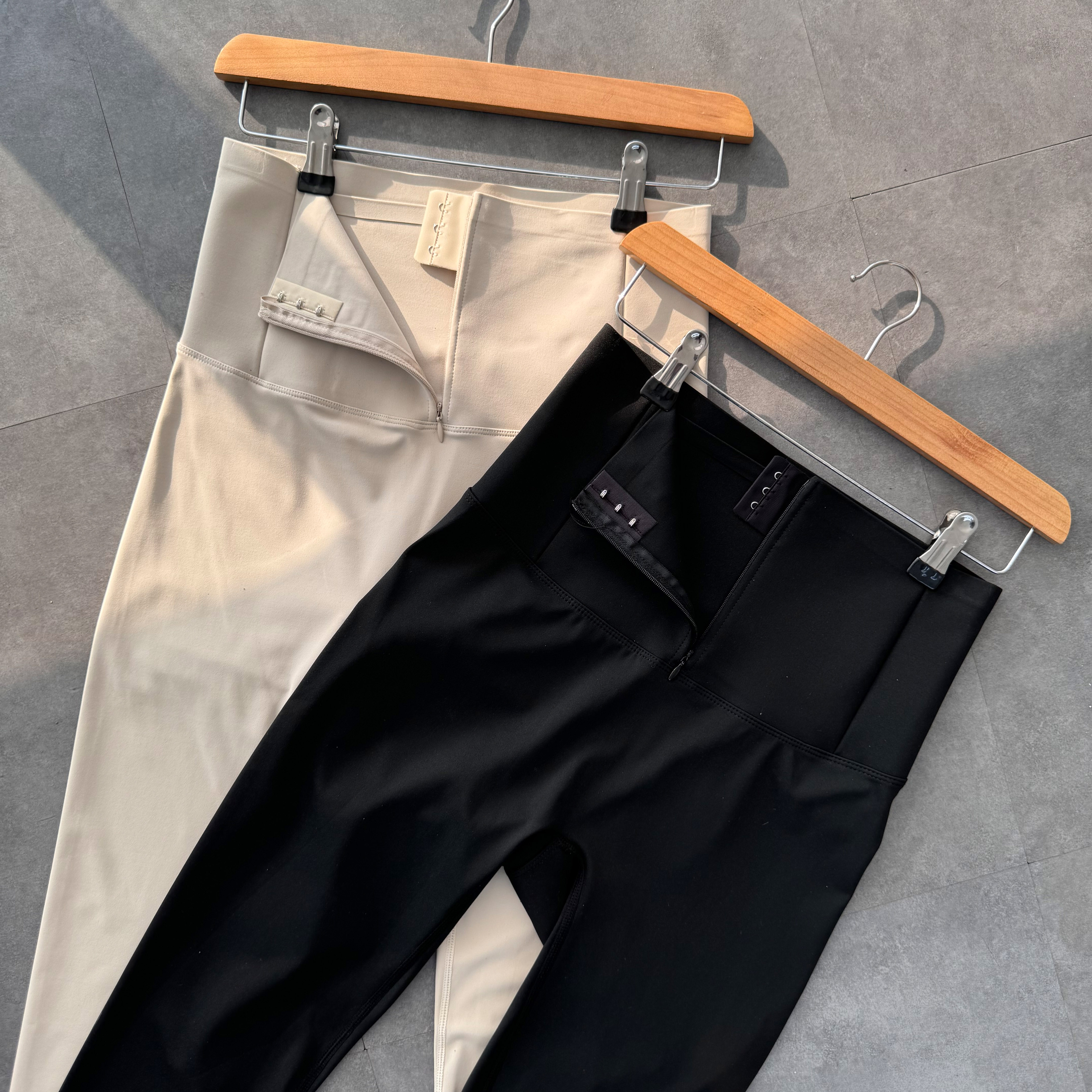 لگ مشکی زیپدار