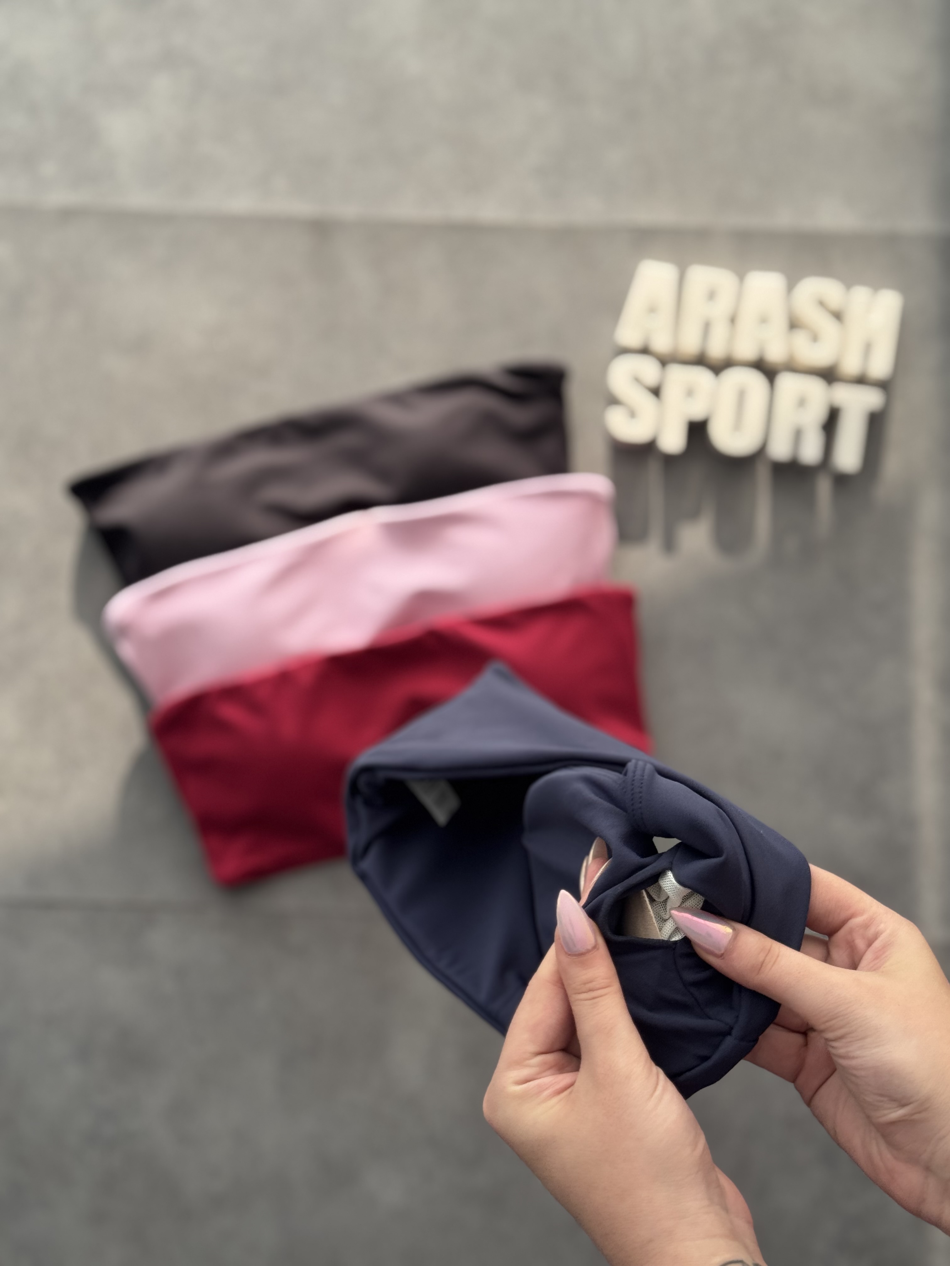 نیمتنه دکلته کاپ متحرک