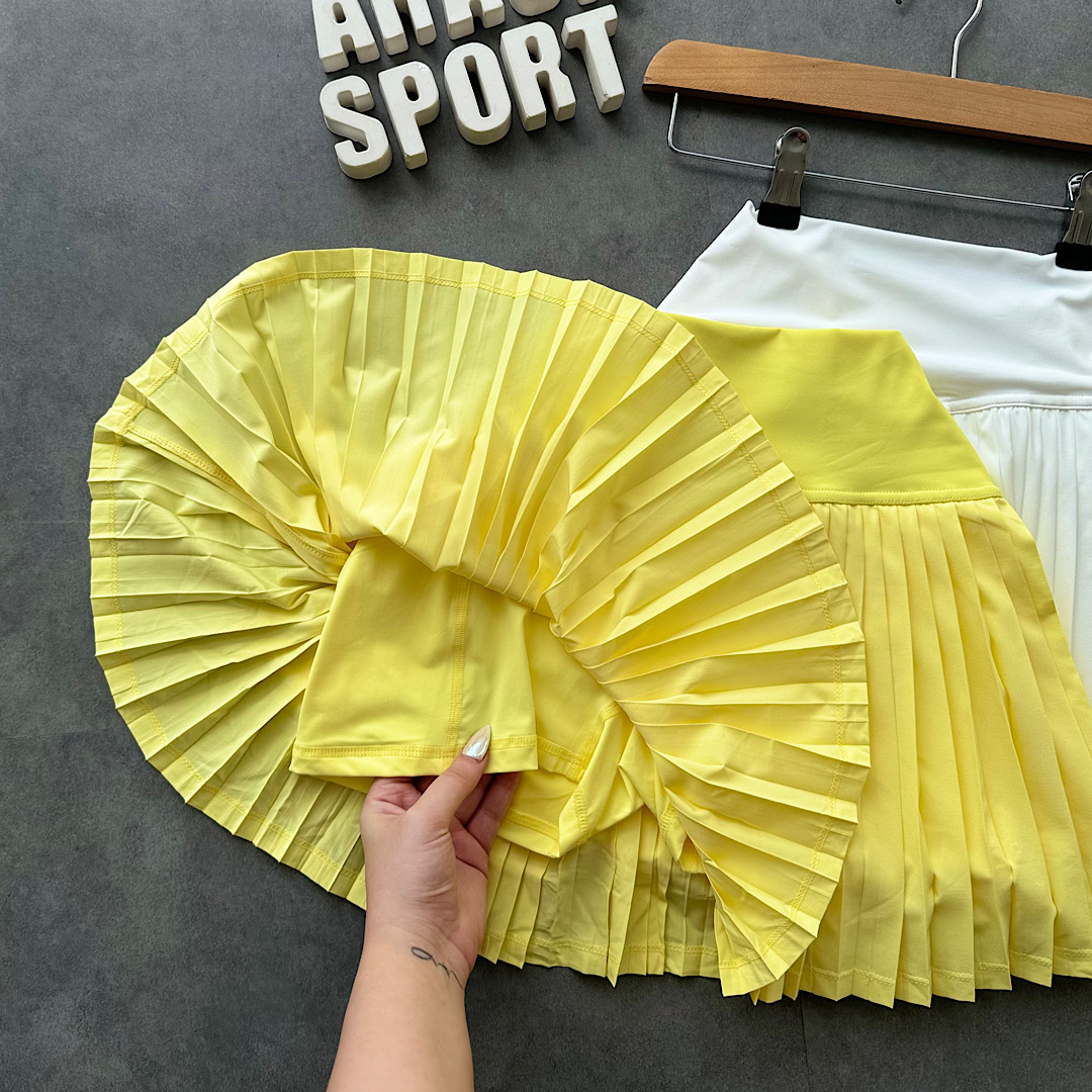 دامن پلیسه زنانه شورتک دار ورزشی