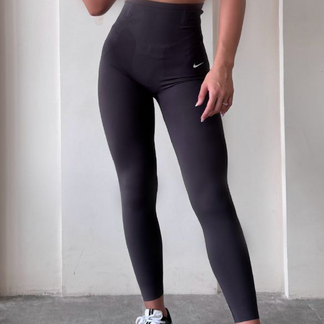 لگ لیزری قهوه ای نایک