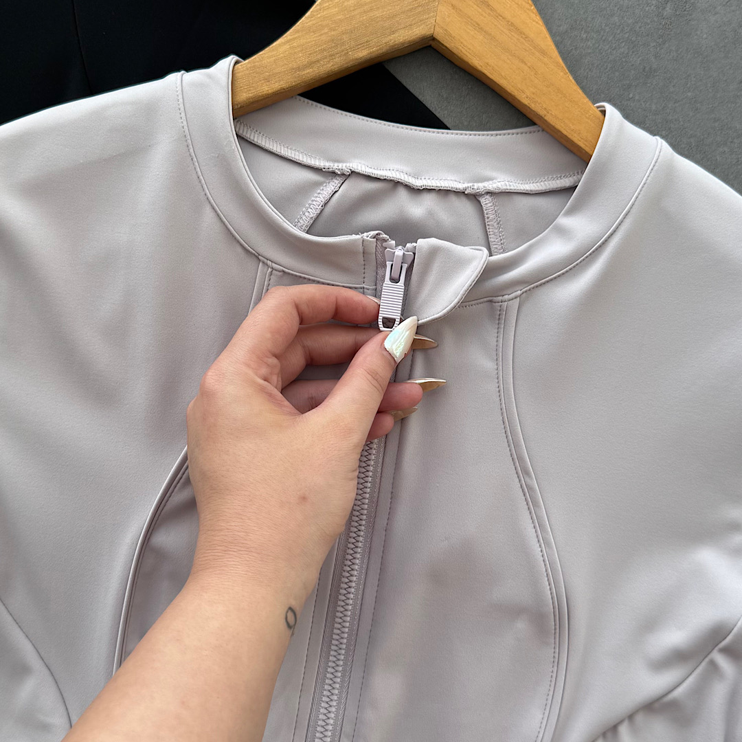 سوییشرت زیپدار زنانه یاسی