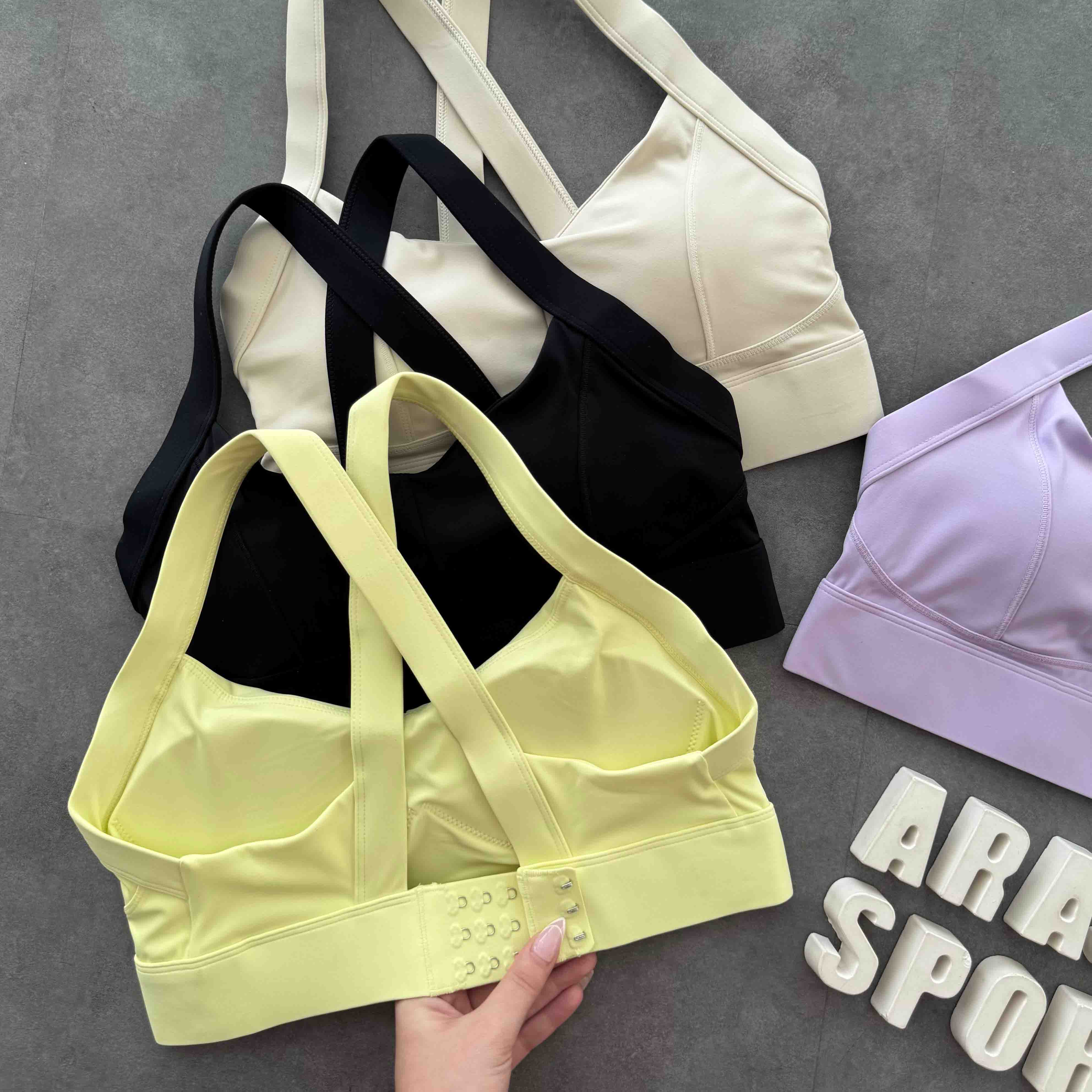 نیم تنه غزندار 