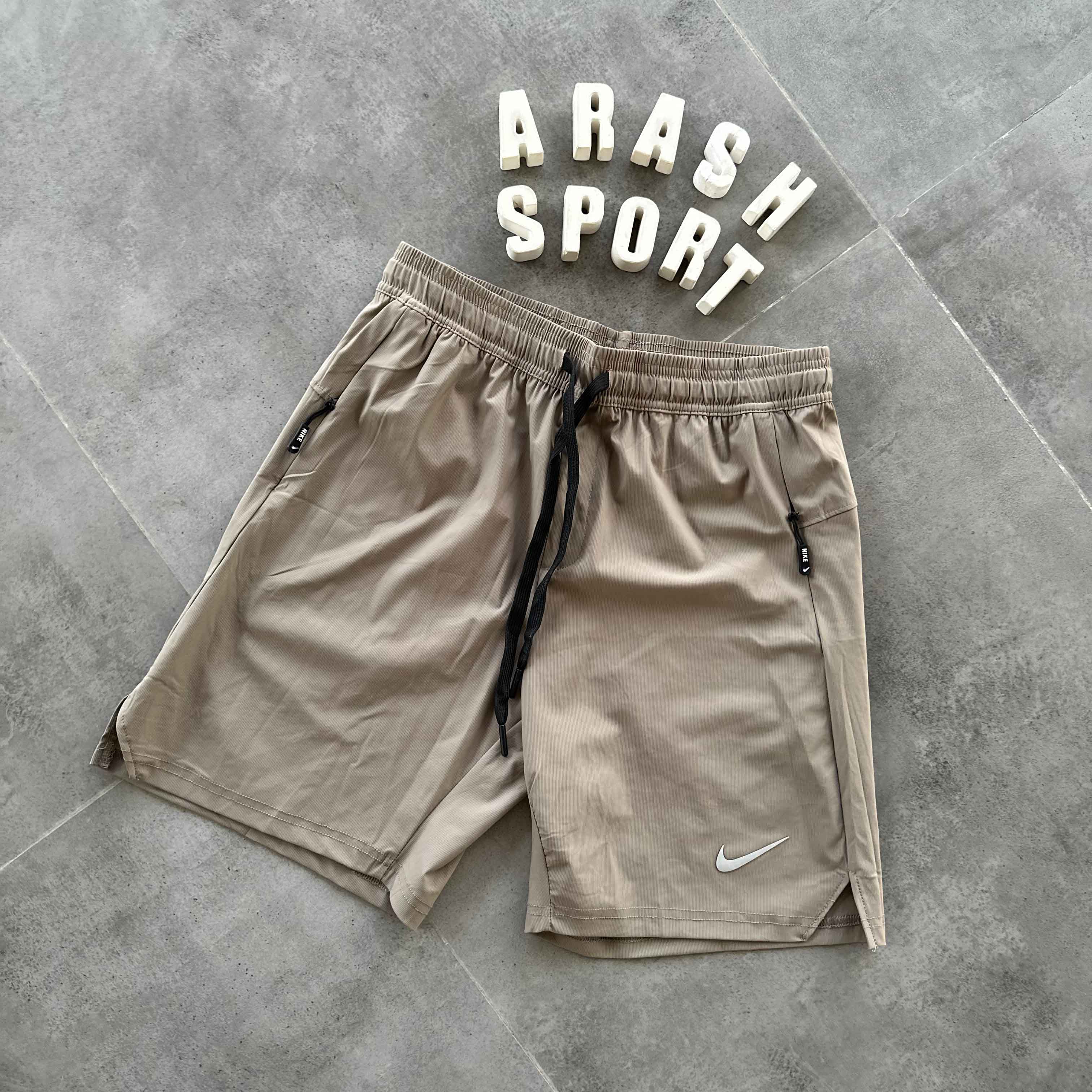 شلوارک ورزشی مردانه خاکی