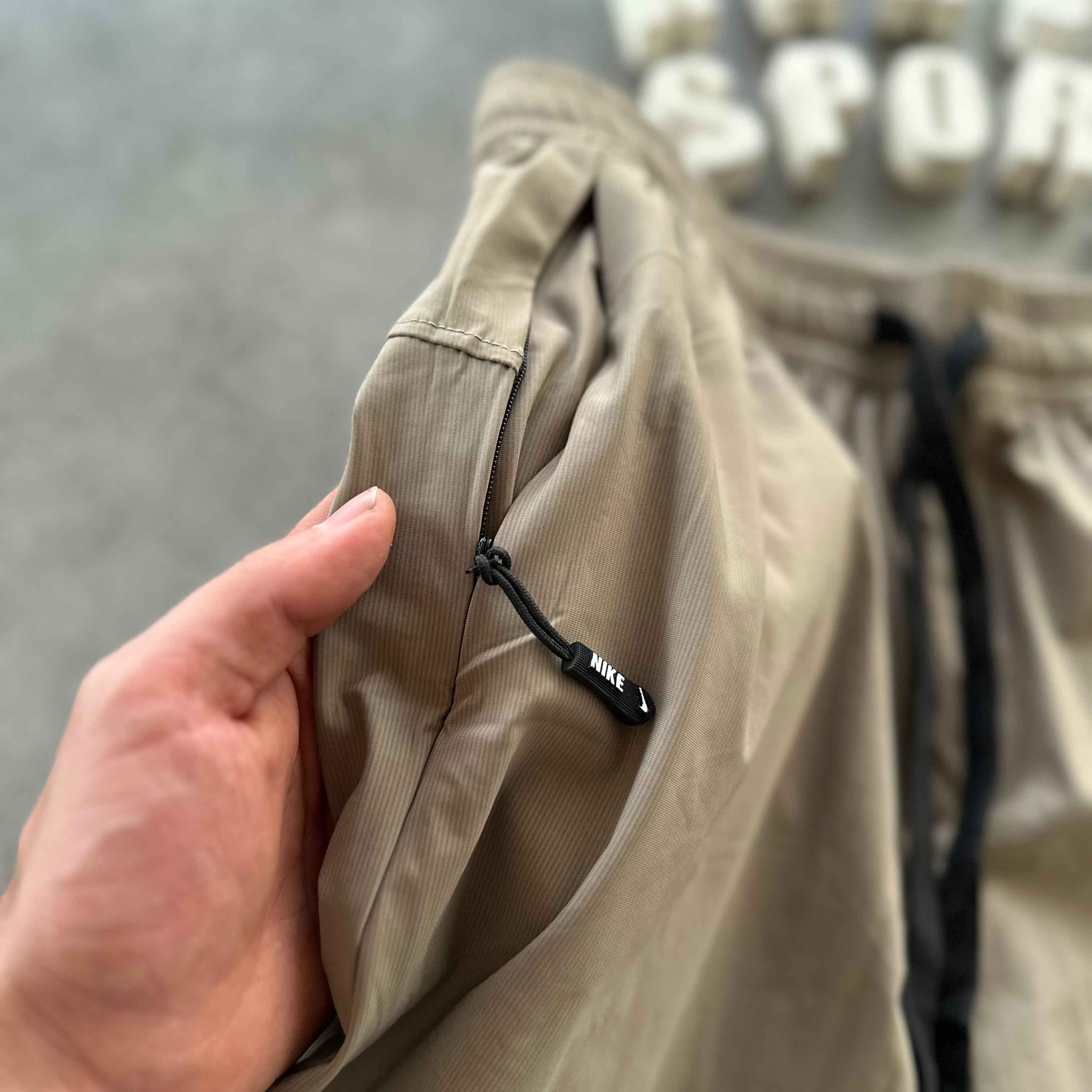 شلوارک بدنسازی مردانه