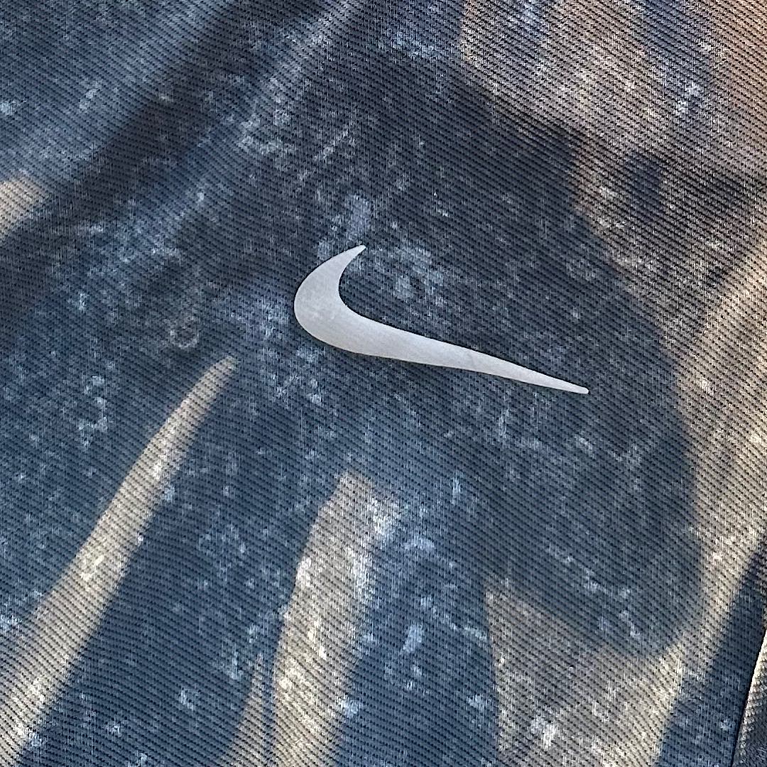 لوگو تی شرت یقه گرد 2890