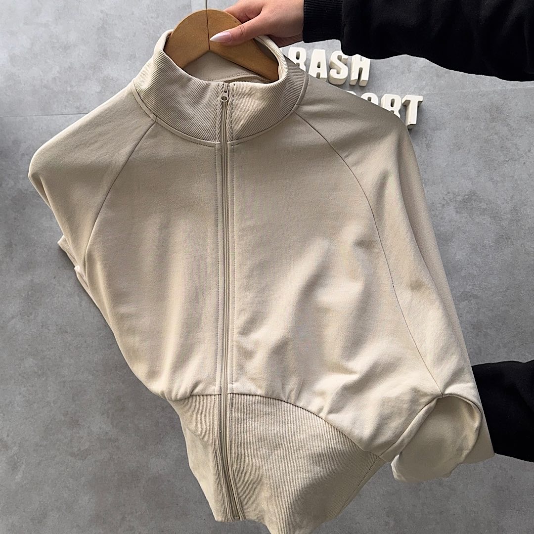 بامبر جکت سویشرت خفاشی رنک کرم 